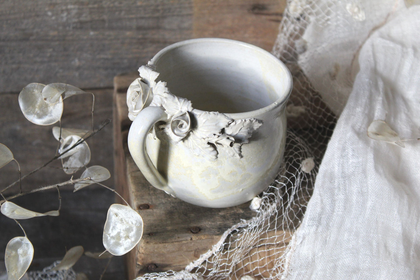 Alice - Tazza in gres avorio con rose senza puntini - SU ORDINAZIONE - design 1