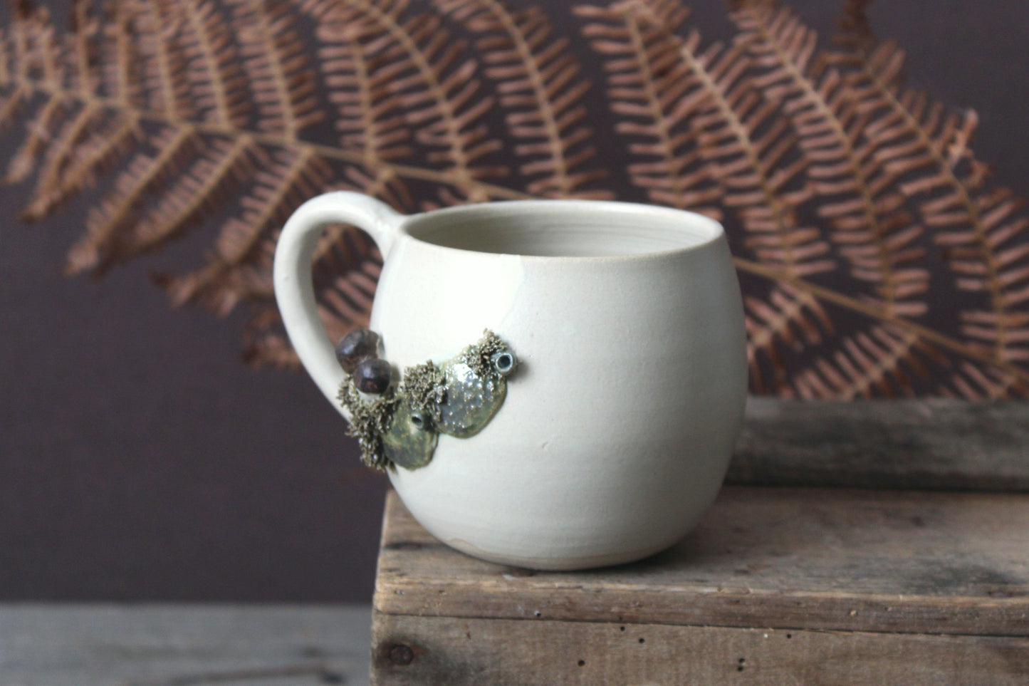 Tazza in gres "Porcini" smalto chiaro opaco