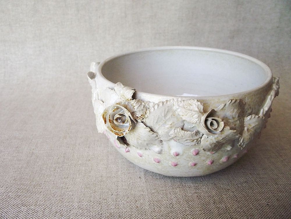 Ciotola bianco granito con rose e  puntini rosa- gres -