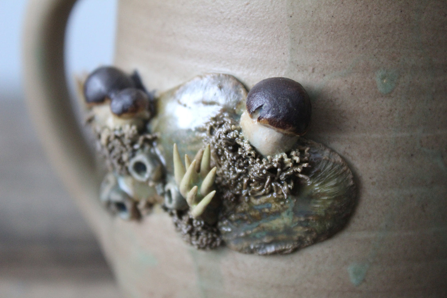 Tazza in gres con porcini  -  gres - IN PRODUZIONE