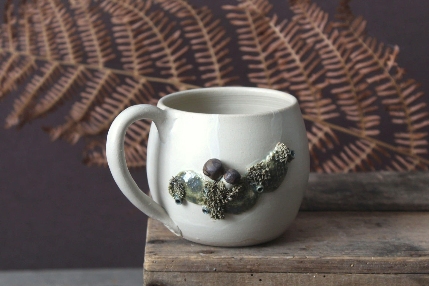 Tazza in gres "Porcini"  smalto chiaro opaco