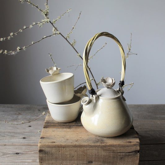 Set Teiera in gres "Anemone" + due tazze