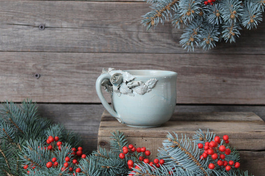 Alice Tazza in gres azzurra con rose   -  design 1