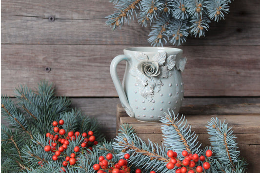 Alice Tazza alta in gres azzurra con puntini a rilievo 