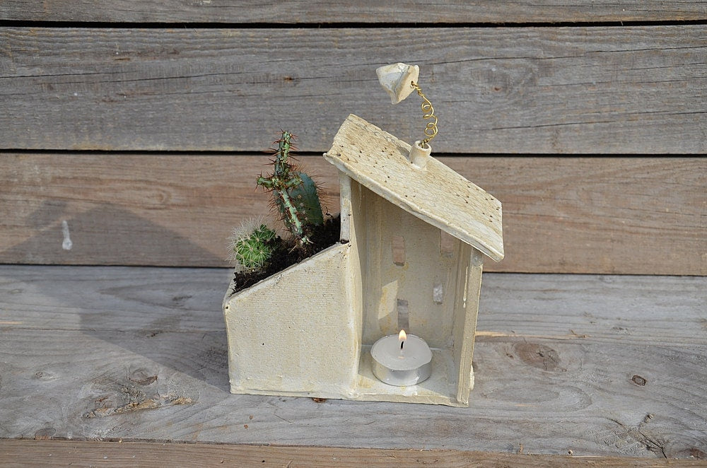 Casetta portacandela con porta pianta