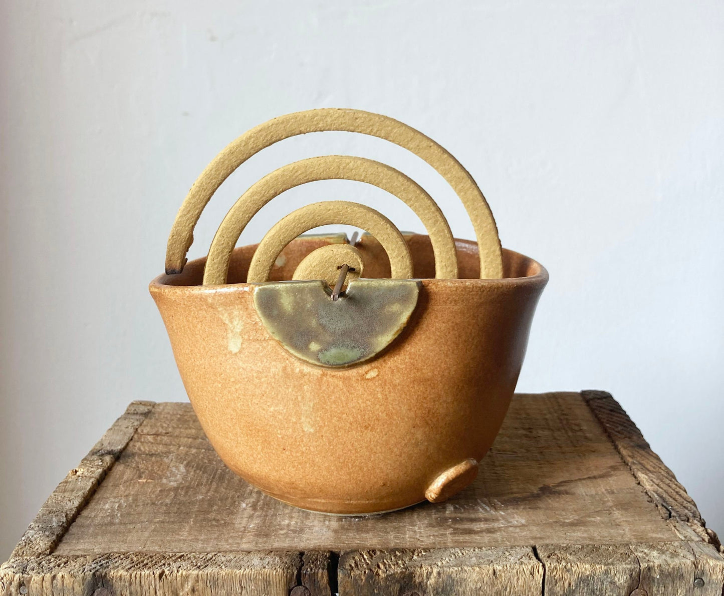 Porta zampirone in ceramica arancione e verdone