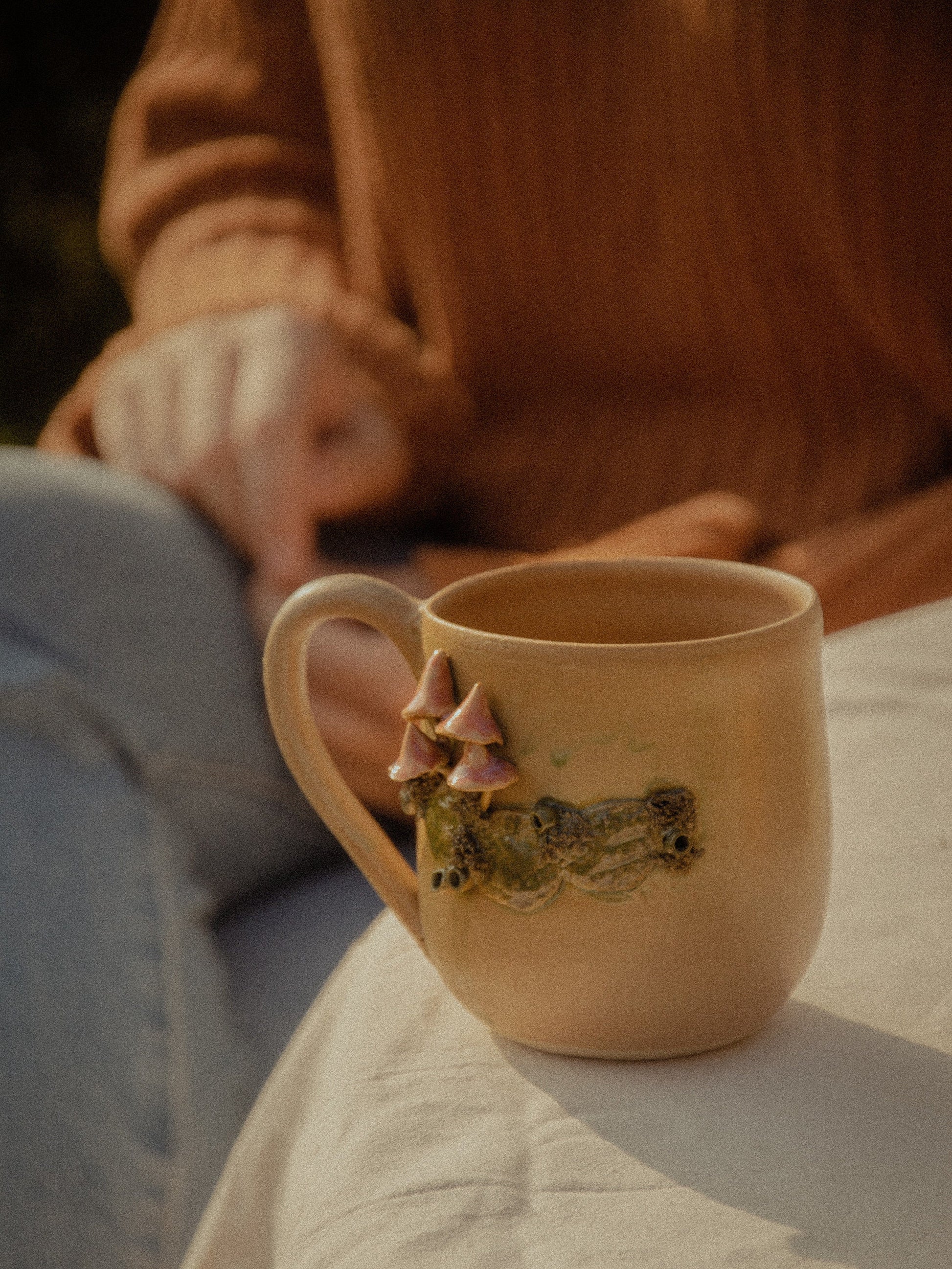 Tazza funghi e muschio 