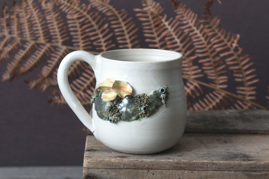 Tazza in gres  "Cantharellus"  -  smalto chiaro - gres -